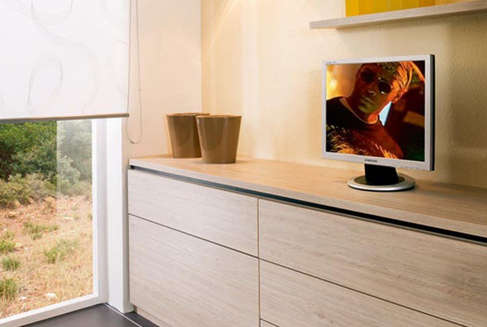 bad_slide__0003_Bad23_02